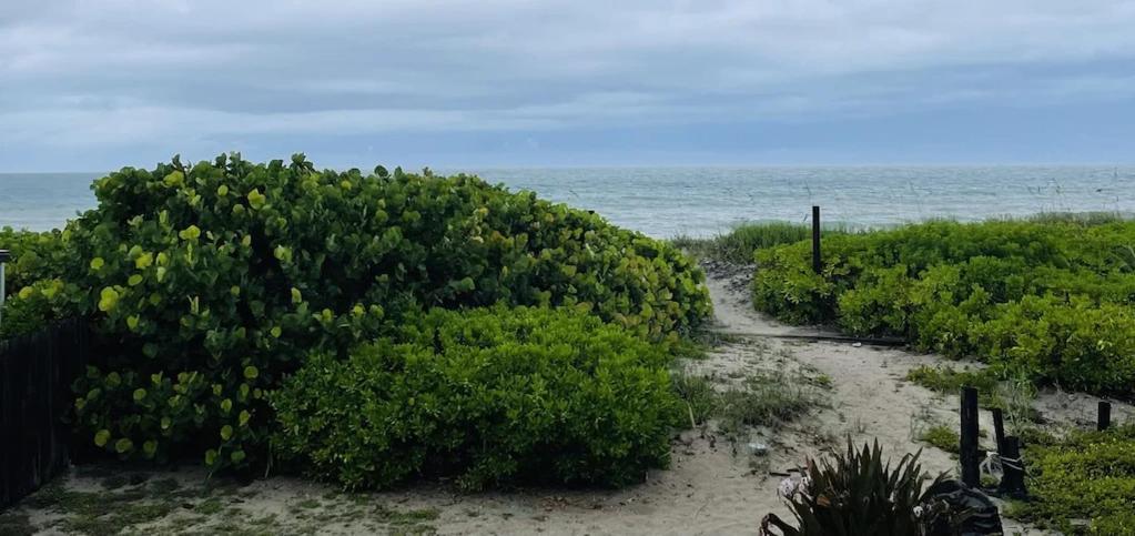Comfy Beach House On Vero Beach Buitenkant foto